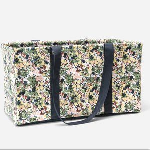 Thirty one Large utility tote In Spring Floral NWT